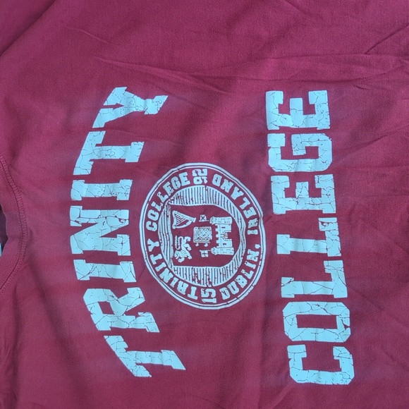Trinity College T Shirt - Picture 2 of 3
